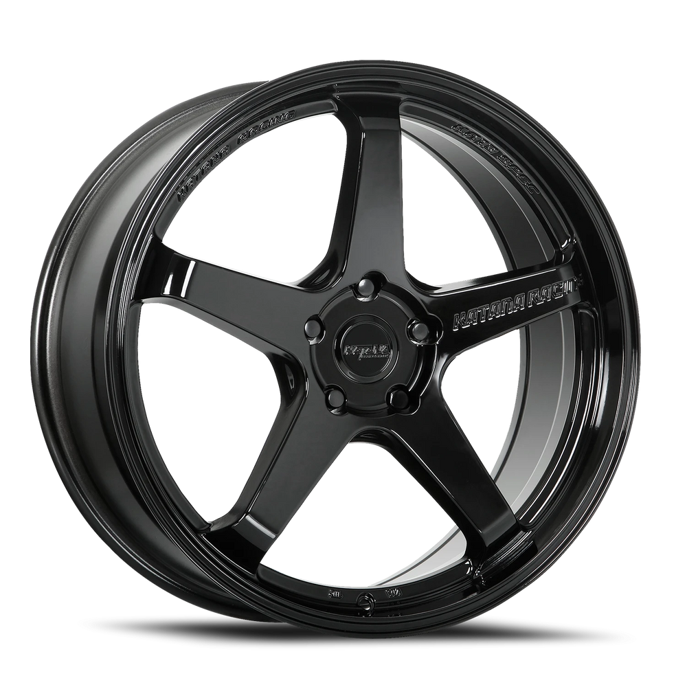 GLOSSY BLACK