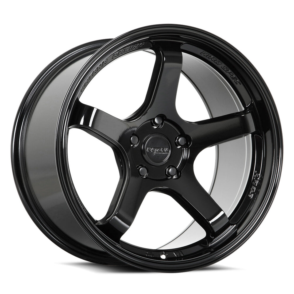 GLOSS BLACK