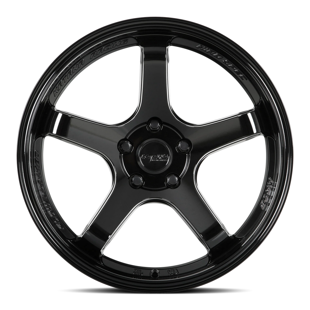 GLOSS BLACK