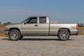 Rough Country HD2 Aluminum Running Boards Ext Cab Chevy GMC 1500 2500HD (99-06 Classic) SRB990677A
