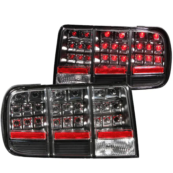 0509 MUSTANG LED TAILLIGHTS LED BLACK DRIVER/PASSENGER