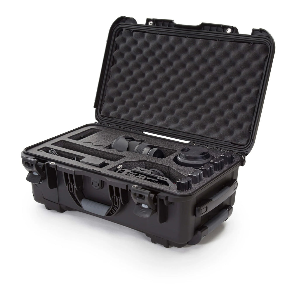NANUK 935 CASE W/FOAM INSERT FOR (21257) BLACKMAGIC CAMERAORANGE INTERIOR: 20.5 X 11.3 X 7.5IN