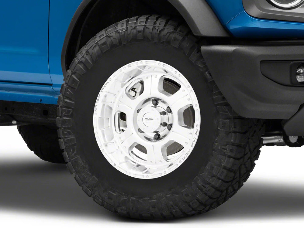 Pro Comp 17X8 6X5.5/ 4.5Bs