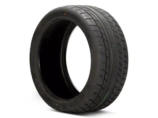 275/35R20 Mickey Thompson Street Comp UHP Tire