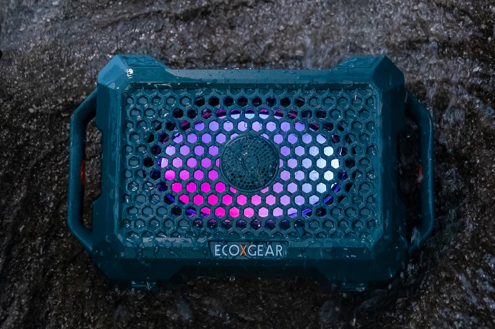 DEFENDER BY ECOXGEAR 100W WATERPROOF WIRELESS SPEAKERGREEN