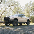 TALON 17X8.5 6X5.5 106 +25 G-BLK-GN