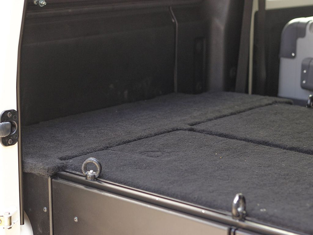 ~(137 lbs. 42X34X17)~ Mercedes -Benz Gelandewagen 5-door Drawer Kit By Front Runner