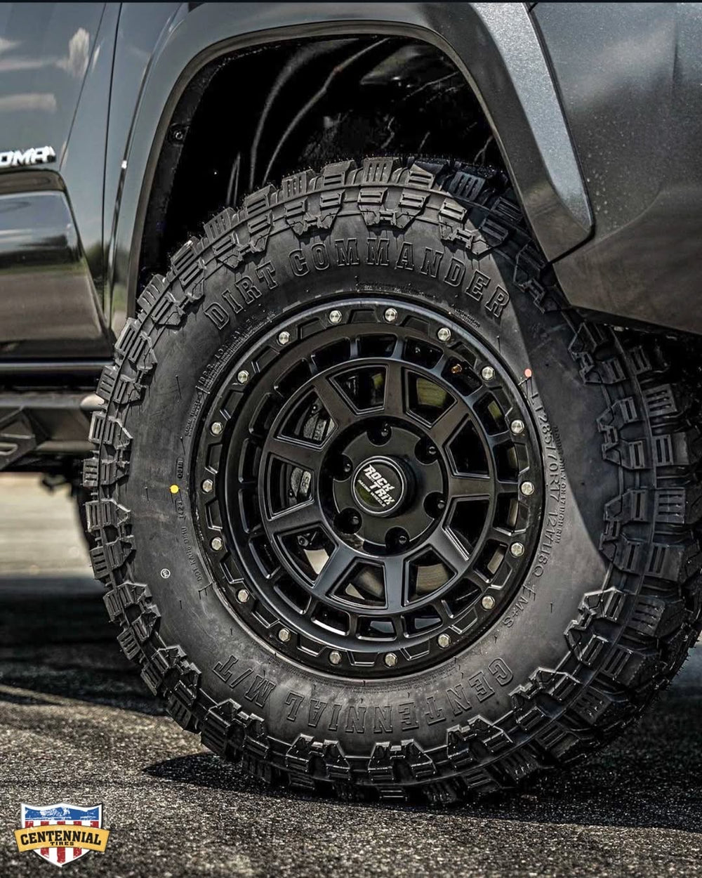 LT275/65R18 CENTENNIAL DIRT COMMANDER M/T