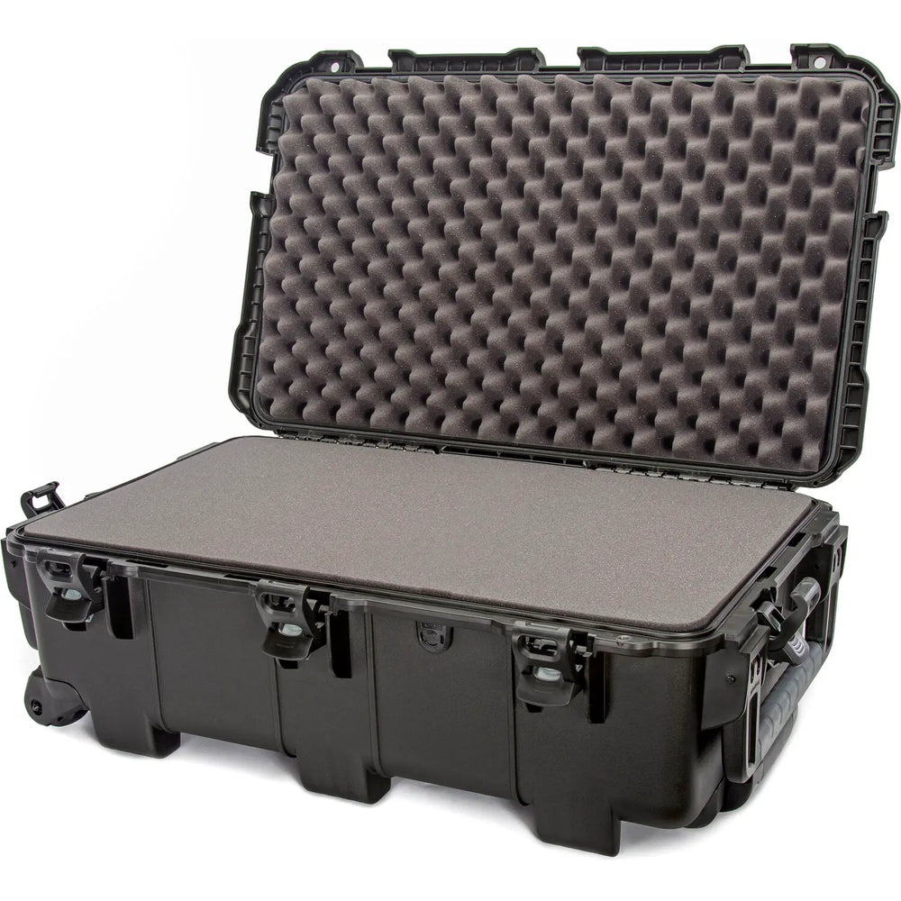 NANUK 962 CASE W/FOAMBLACK INTERIOR: 28 X 16.5 X 9.3