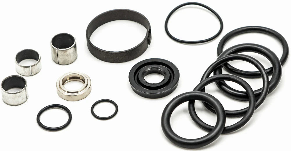 ~(24 lbs. 22X11X6)~ 07 GM 1500 Struts