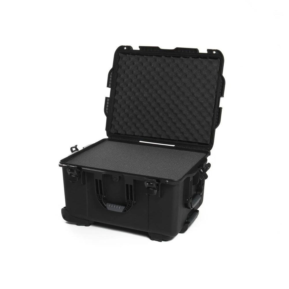 NANUK 960 WATERPROOF HARD CASE W/FOAMBLACK INTERIOR: 22 X 17 X 12.9IN