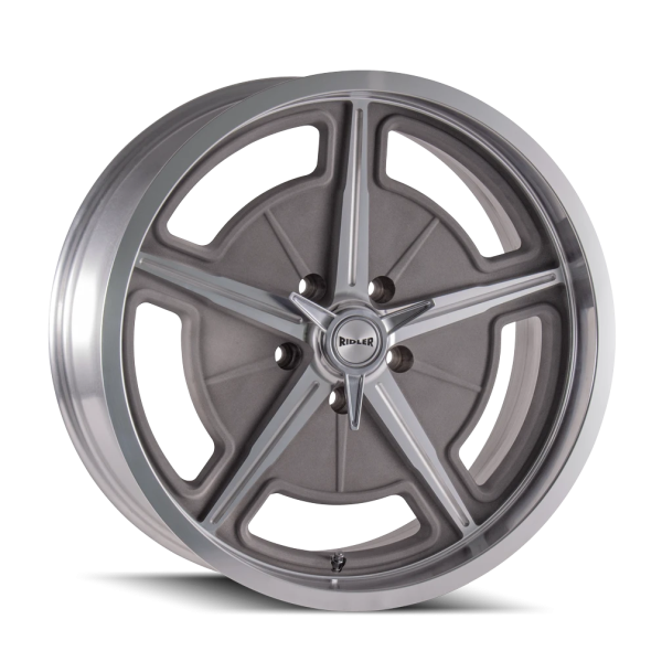 ~(33 lbs. 22X22X10)~ 605 (605) MACHINED SPOKES AND LIP 20X8.5 5-139.7 0MM 108MM