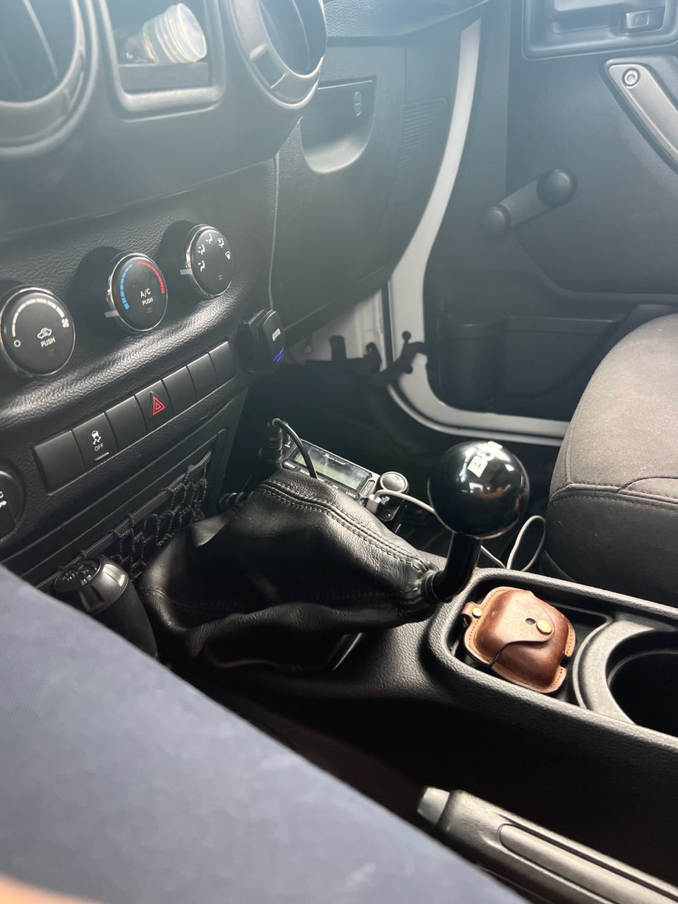 MANUAL SHIFT STICK 05-18 JEEP WRANGLER