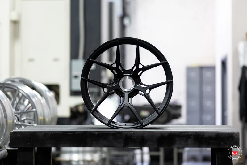 Vossen black auto part