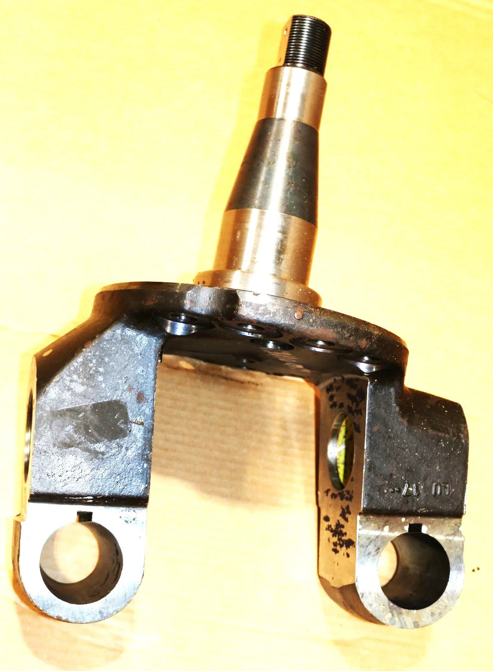KNUCKLE RH