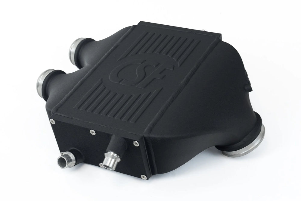 CSF 2014+ BMW M3/M4 (F8X) Top Mount Charge-Air-Cooler - Crinkle Red