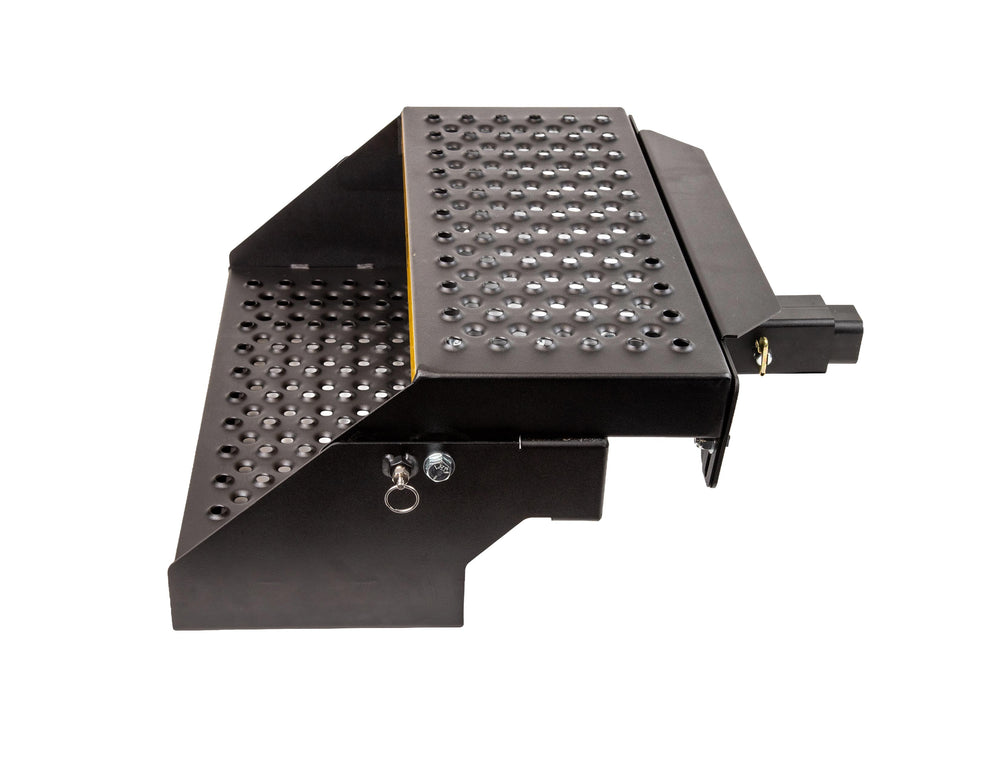 FOLDABLE HITCH STEP