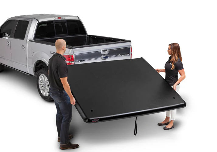 15C F150 5.5FT SB UNDERCOVER CLASSIC BLACK TEXTURED