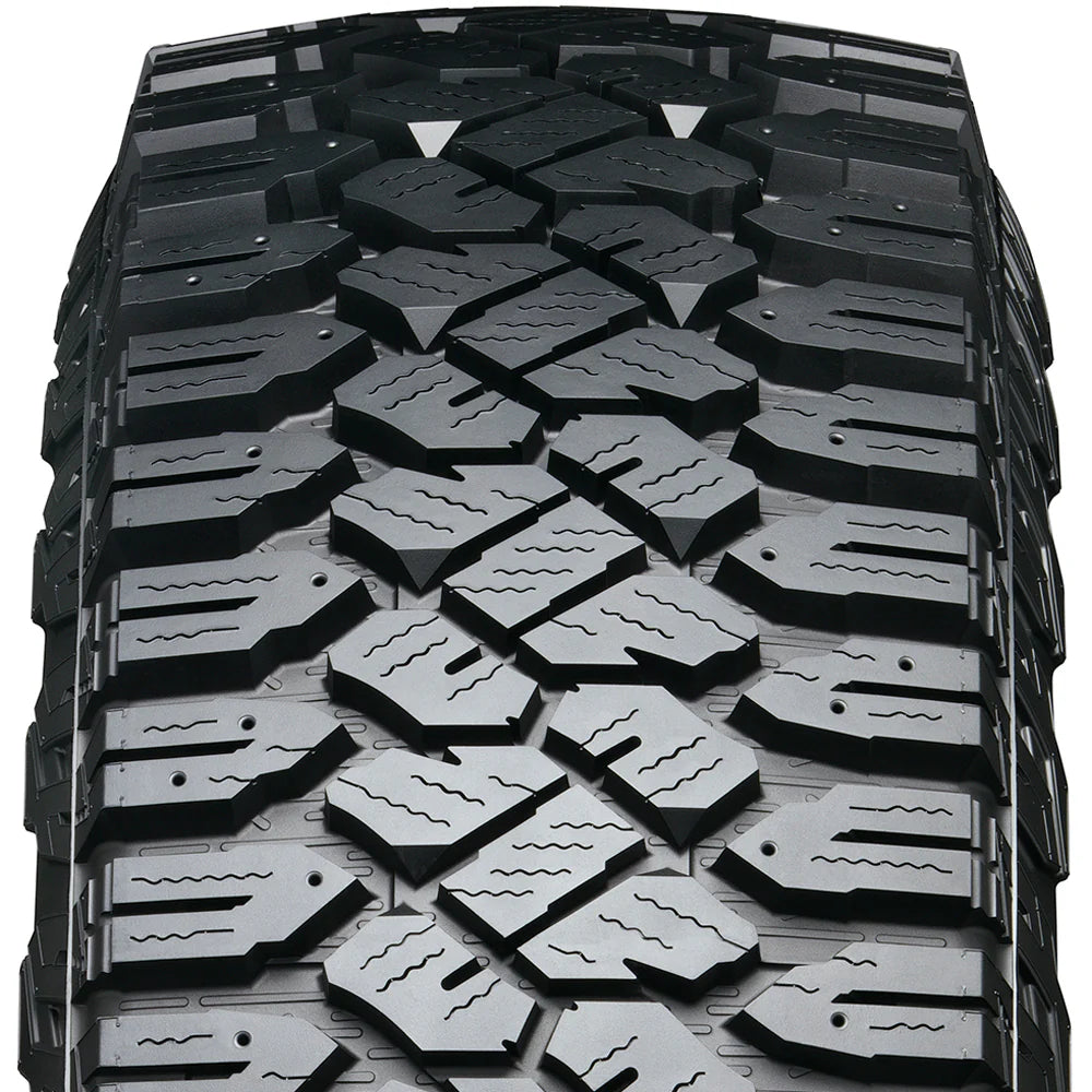 LT285/65R20 127Q E A/T XD G017
