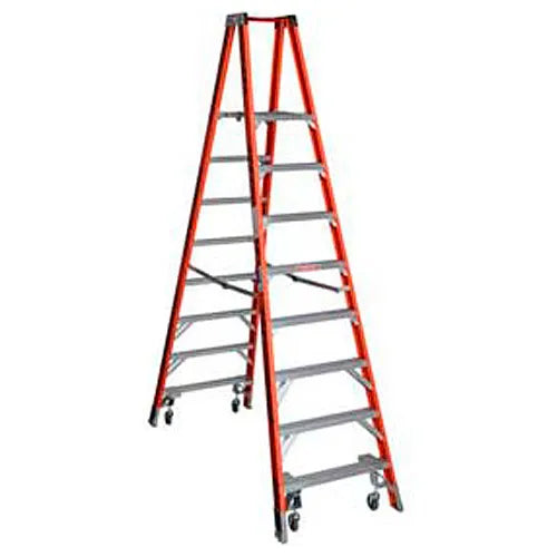 WERNER 8FT FIBERGLASS TWIN PLATFORM LADDER WITH CASTERS TYPE IA 300# CAPACITY