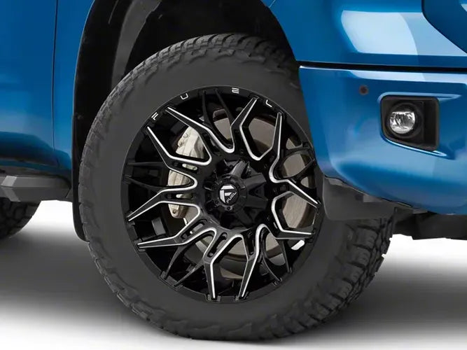 D769 22X10 5X5.5/150 G-BLK-MILL -18MM