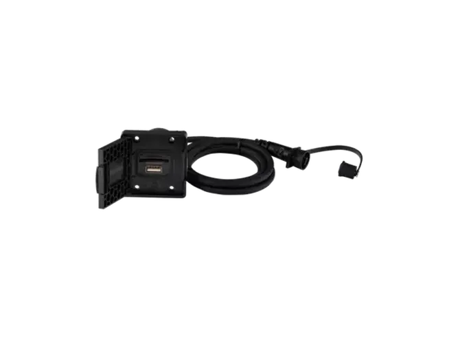 SD CARD READER W/USB PORT,AXIOM
