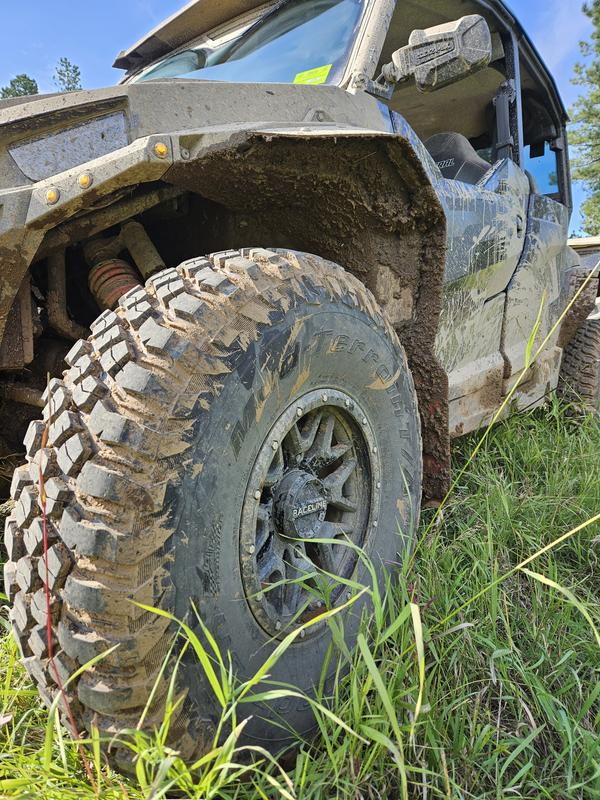 245/50R19 105W XL PS4 SUV