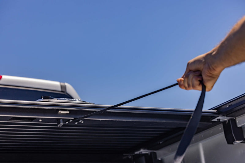 SLIDE-AWAY TONNEAU COVER