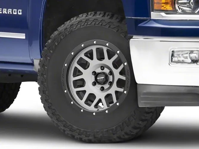Pro Comp 17X9 6X5.5 4.75Bs