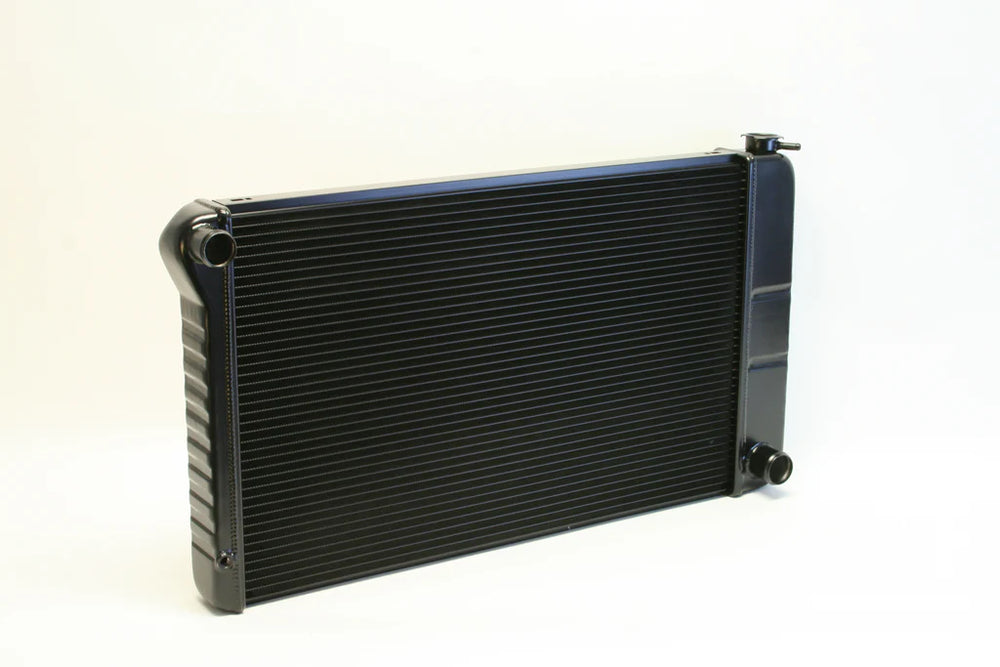 Radiator w/Fans Chevelle 68-72 Manual Trans Black