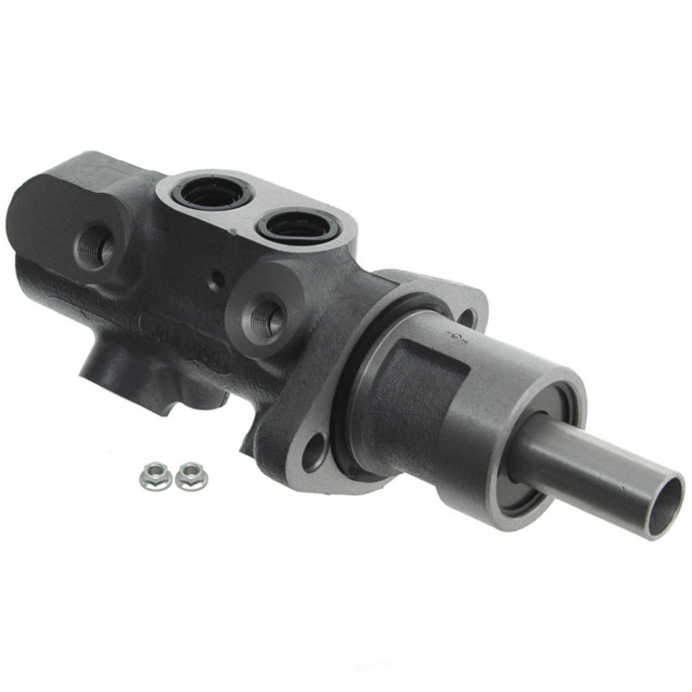 MASTER CYLINDER