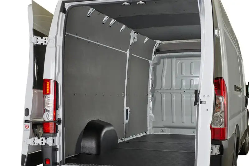 PROMAS VAN PAN 136" LOW 14+