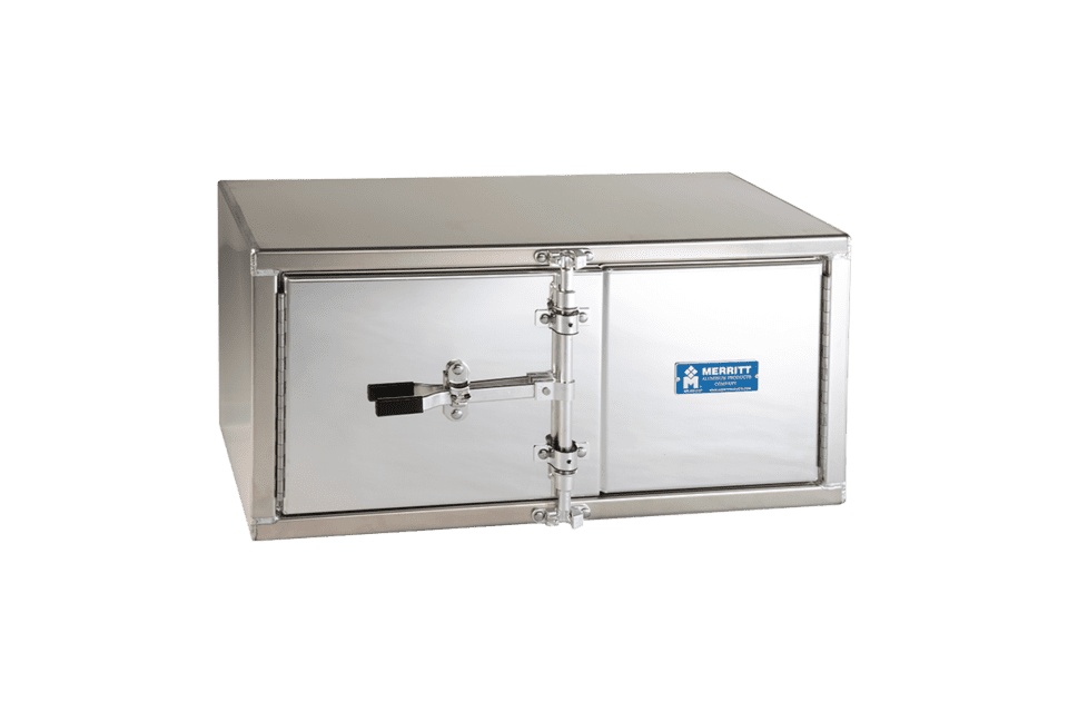 UNDERBODY TOOLBOX 18X24X60 DIAMOND PLATE DOUBLE DOOR CAM LATCH