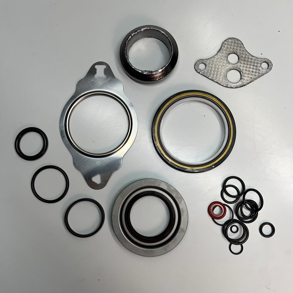 ENGINE KIT GASKET SET