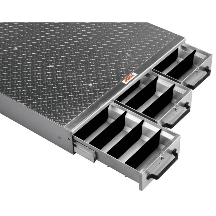 ALUMNUM THREE DRAWER UNIT