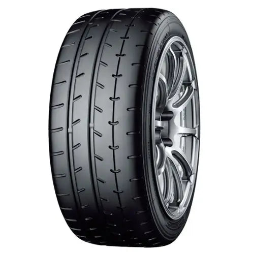 ADVAN A052 205/45R17