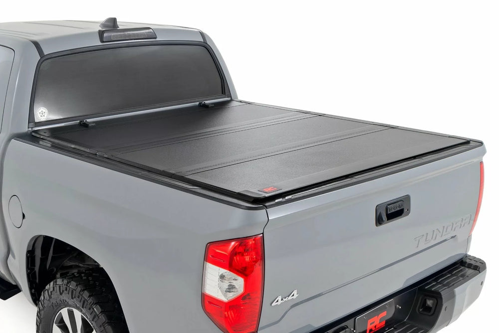 0721 TUNDRA 5.6FT(W/DECK RAIL)BLACK DIAMOND MIST LOMAX STANCE HARD COVER