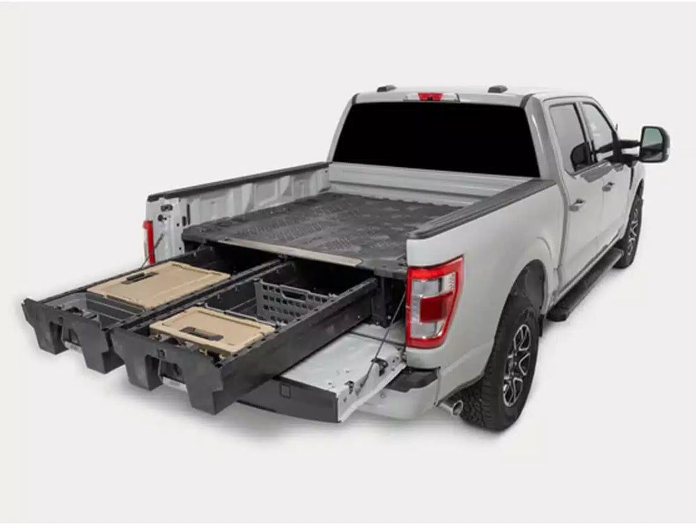 16-C TITAN BLACK BED STORAGE 5.7FT INCLUDES DECKED OUT PACKAGE