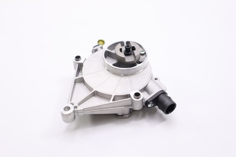 VACUUM PUMP
