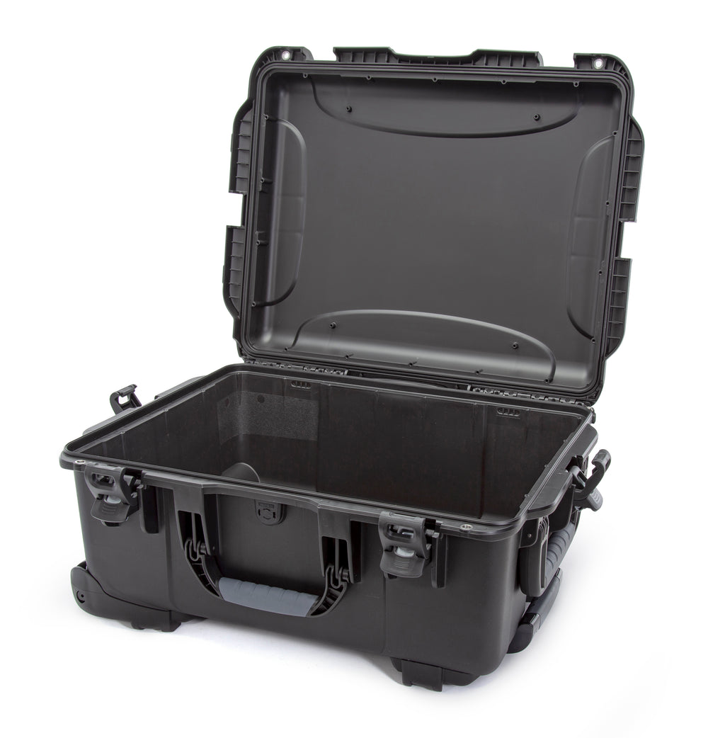 NANUK 955 WATERPROOF HARD CASEYELLOW INTERIOR: 22 X 17 X 10.2IN