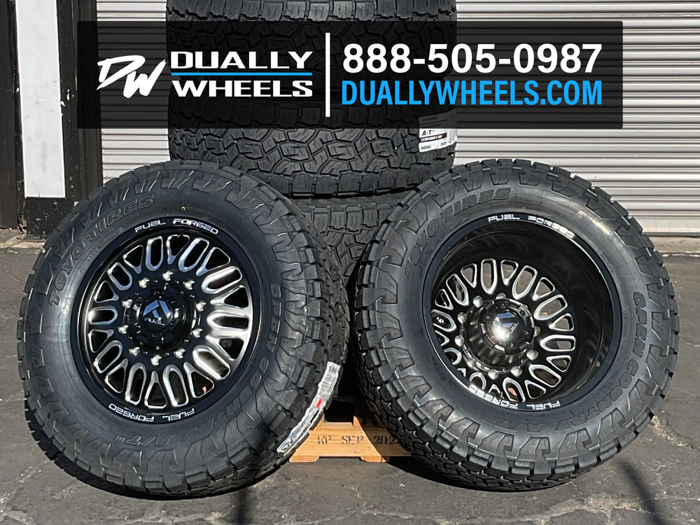 D66 20X8.25 8X200 MT-BLK-MIL -202MM