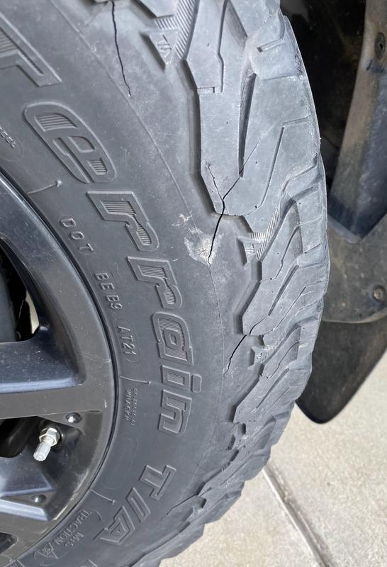 285/40R23 111Y XL PRIMACY A/S S SLT