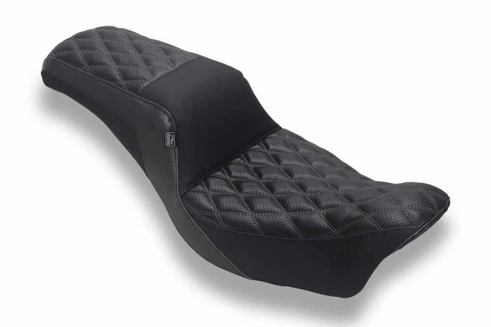 Mustang 06-17 HD Dble Diamond Squareback One-Piece, 2 Up Dyna Black w/Gunmetal Thread