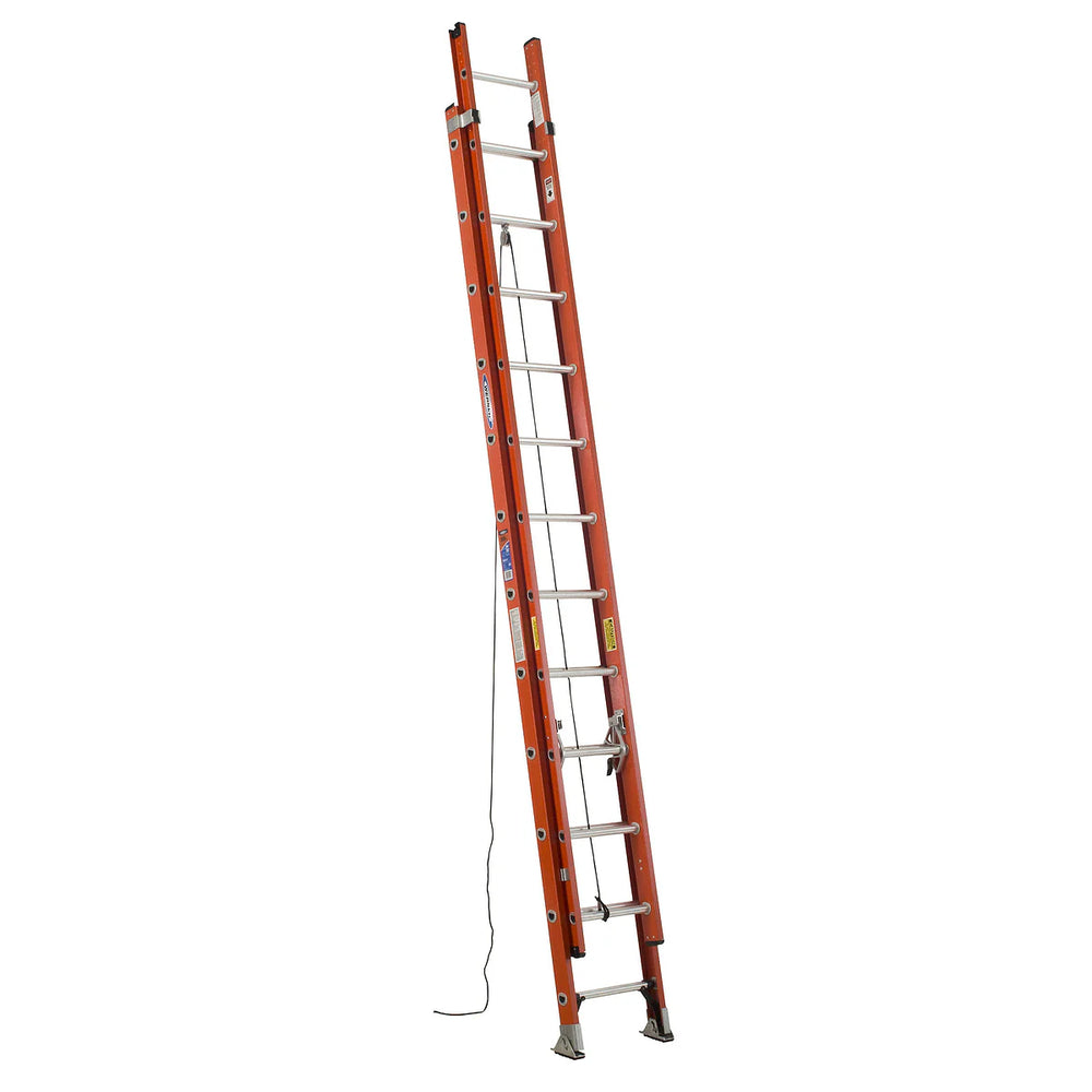 WERNER 24FT FIBERGLASS EXTENSION LADDER TYPE IA 300# CAPACITY D62242
