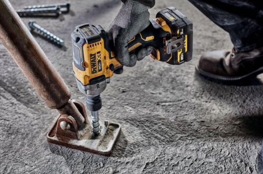 20V MAX XR 1/2IN MIDRANGE IMPACT WRENCH W/HOG RING ANVIL (TOOL ONLY)
