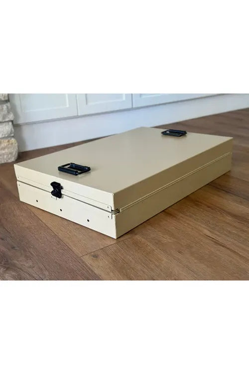 DOG BOX