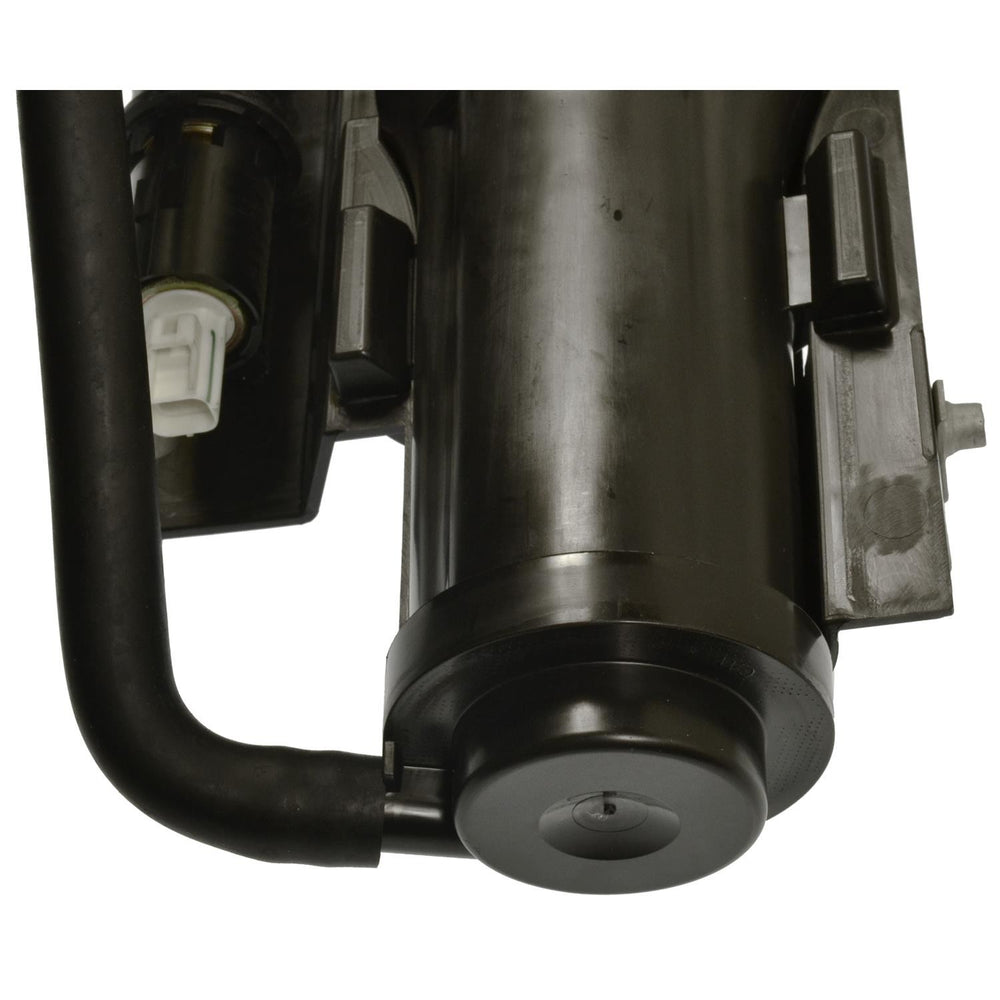 FUEL VAPOR CANISTER
