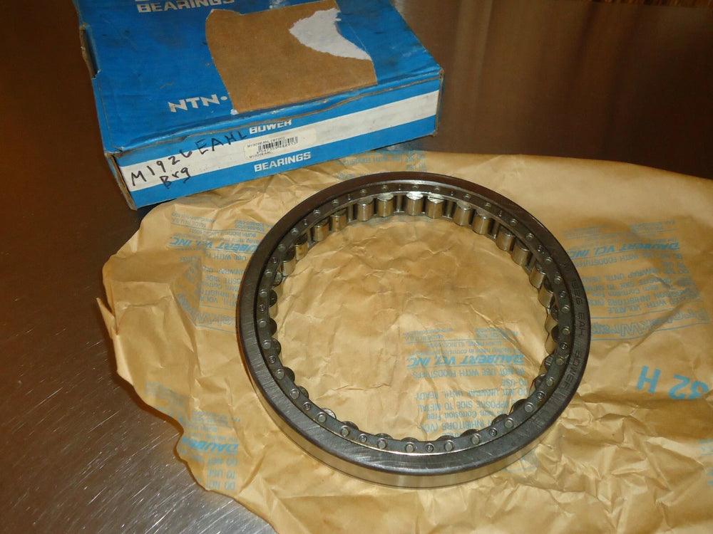 CYLINDRICAL OUTER RACE