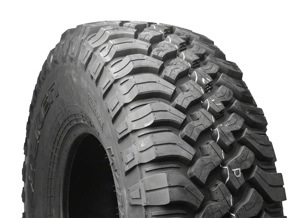 LT285/70R17 E/10 121/118Q WILDPEAK M/T MT01
