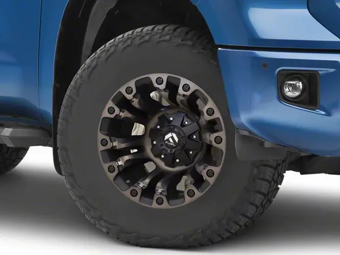 D569 17X10 5X5.5/150 MT-BLK-DDT -18